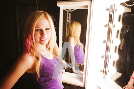 12.jpg - avril in quick change booth. this is where she changes during the show.